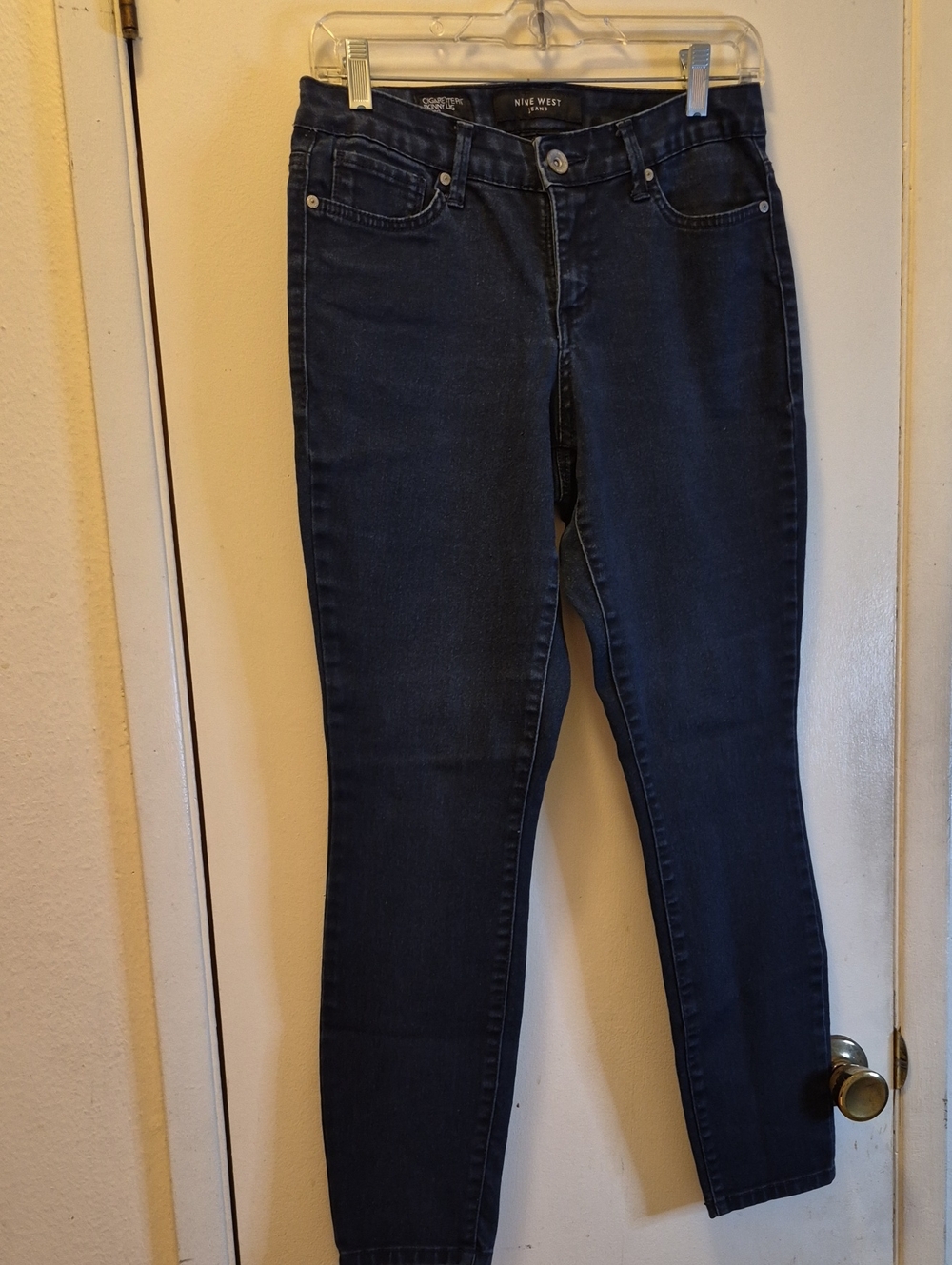 Nine West/Skinny Jeans in Blue Like New